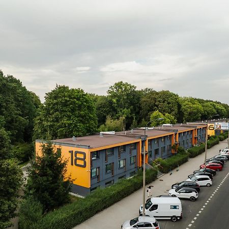 The Park Suites Warszawa Eksteriør bilde